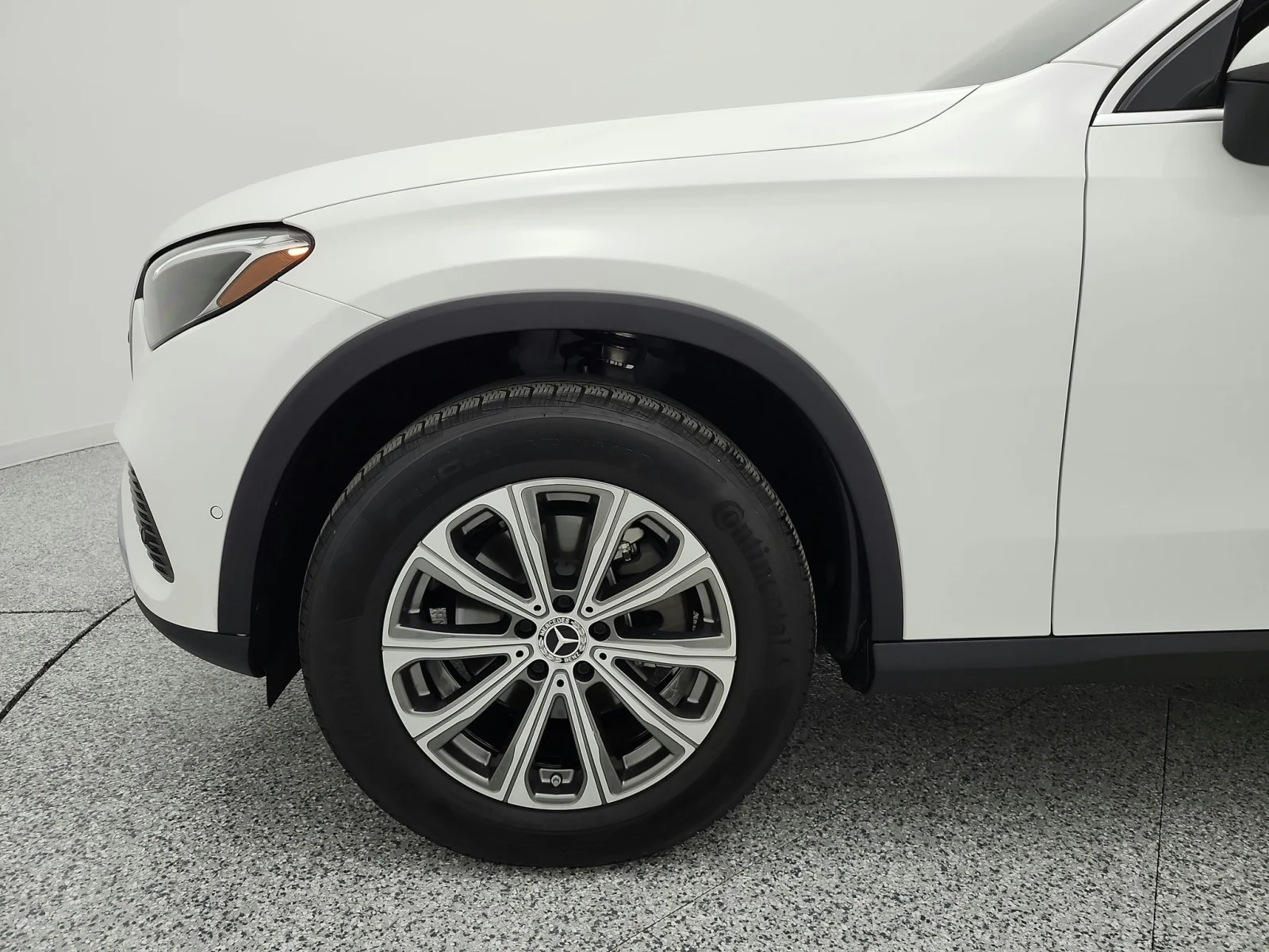 Certified Used 2024 Polar White Mercedes-Benz GLC 300 4MATIC® SUV image 18