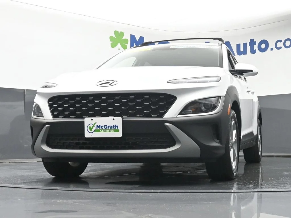 Certified Used 2023 White Hyundai SEL image 7