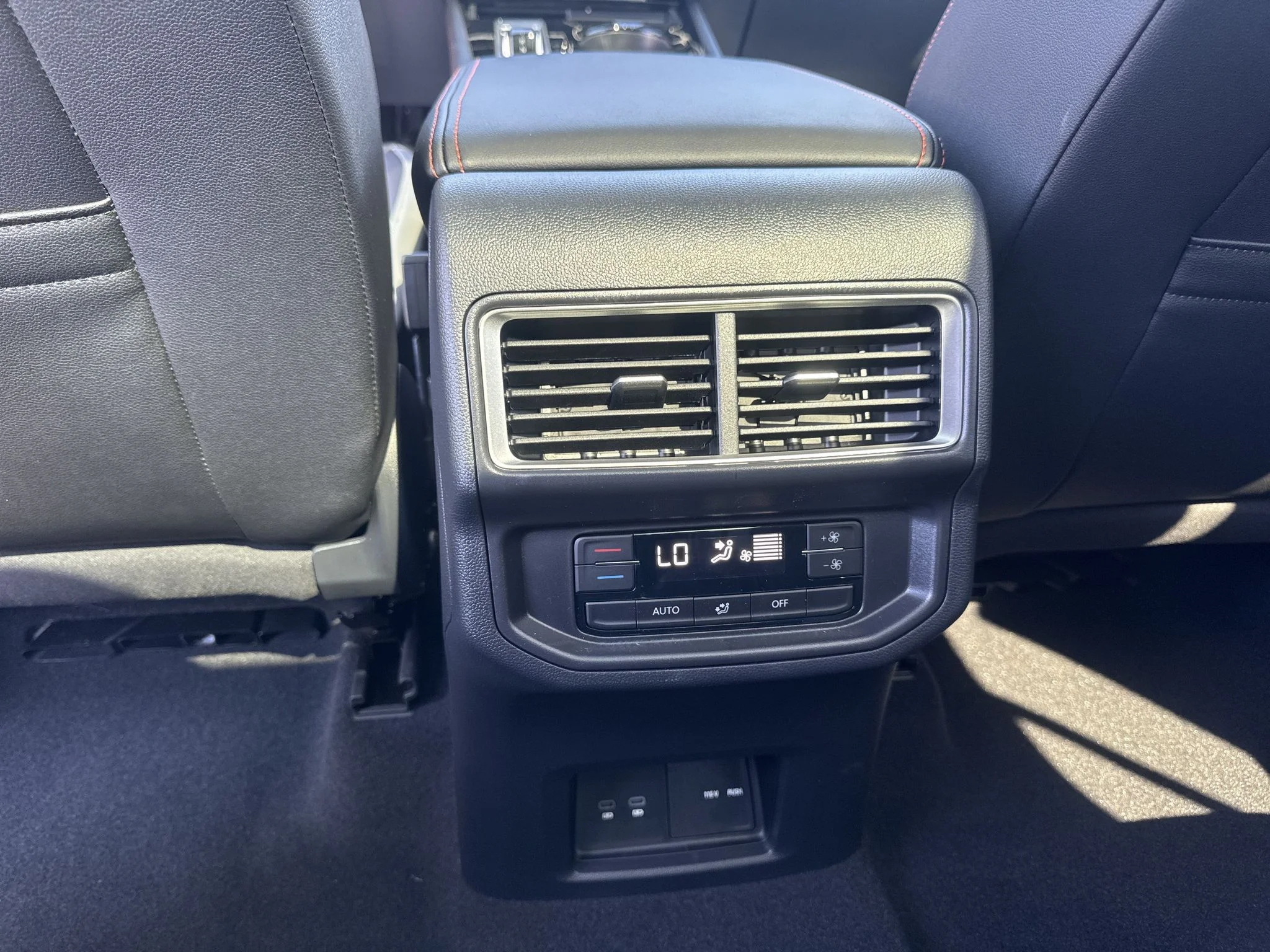 New 2026 Pure Gray Volkswagen 2.0T Peak Edition image 31