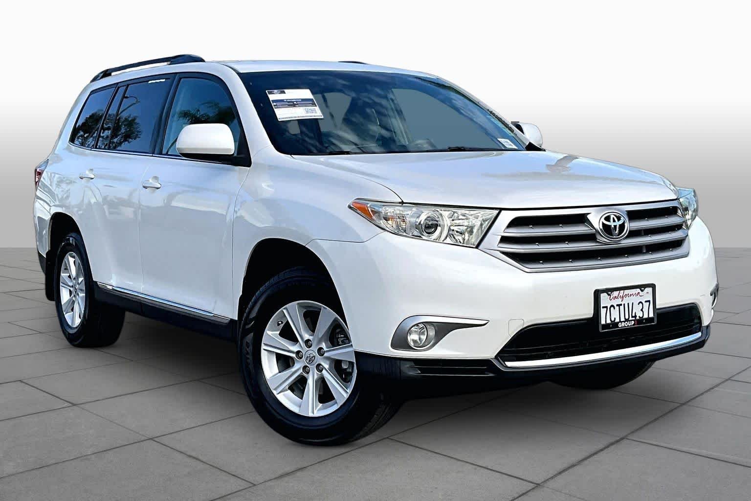 Used 2013 Toyota Highlander Plus with VIN 5TDZK3EH1DS142426 for sale in Newport Beach, CA