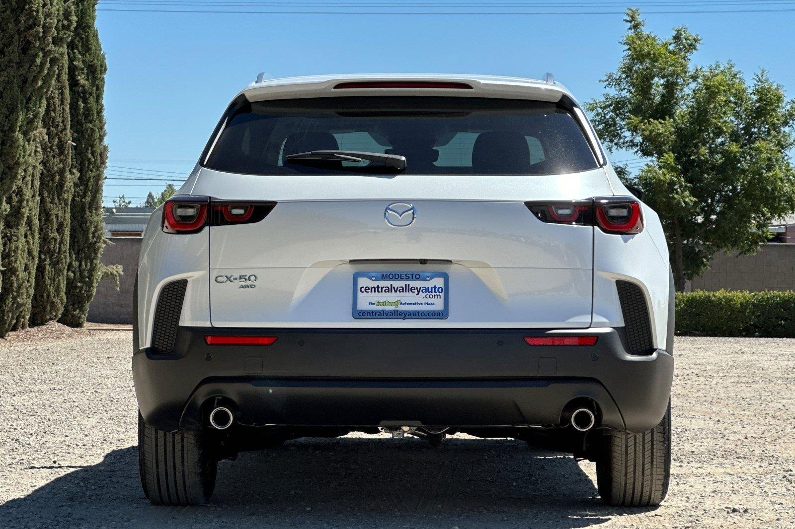 New 2026 Wind Chill Pearl Mazda 2.5 S Preferred image 5
