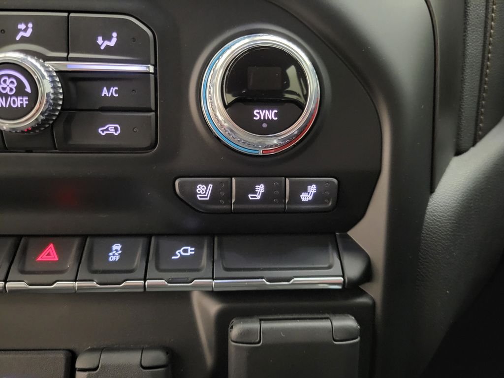 2021 GMC Sierra 1500 AT4 - Photo 9