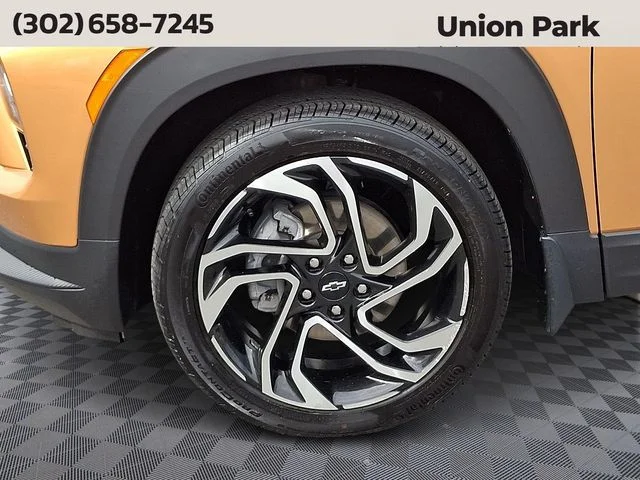 Used 2024 Copper Chevrolet RS image 8
