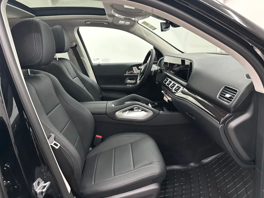 New 2026 Black Mercedes-Benz GLE 450 image 27