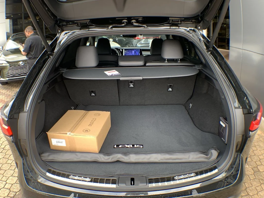 2026 Lexus RX PHEV 450h+ - Photo 24
