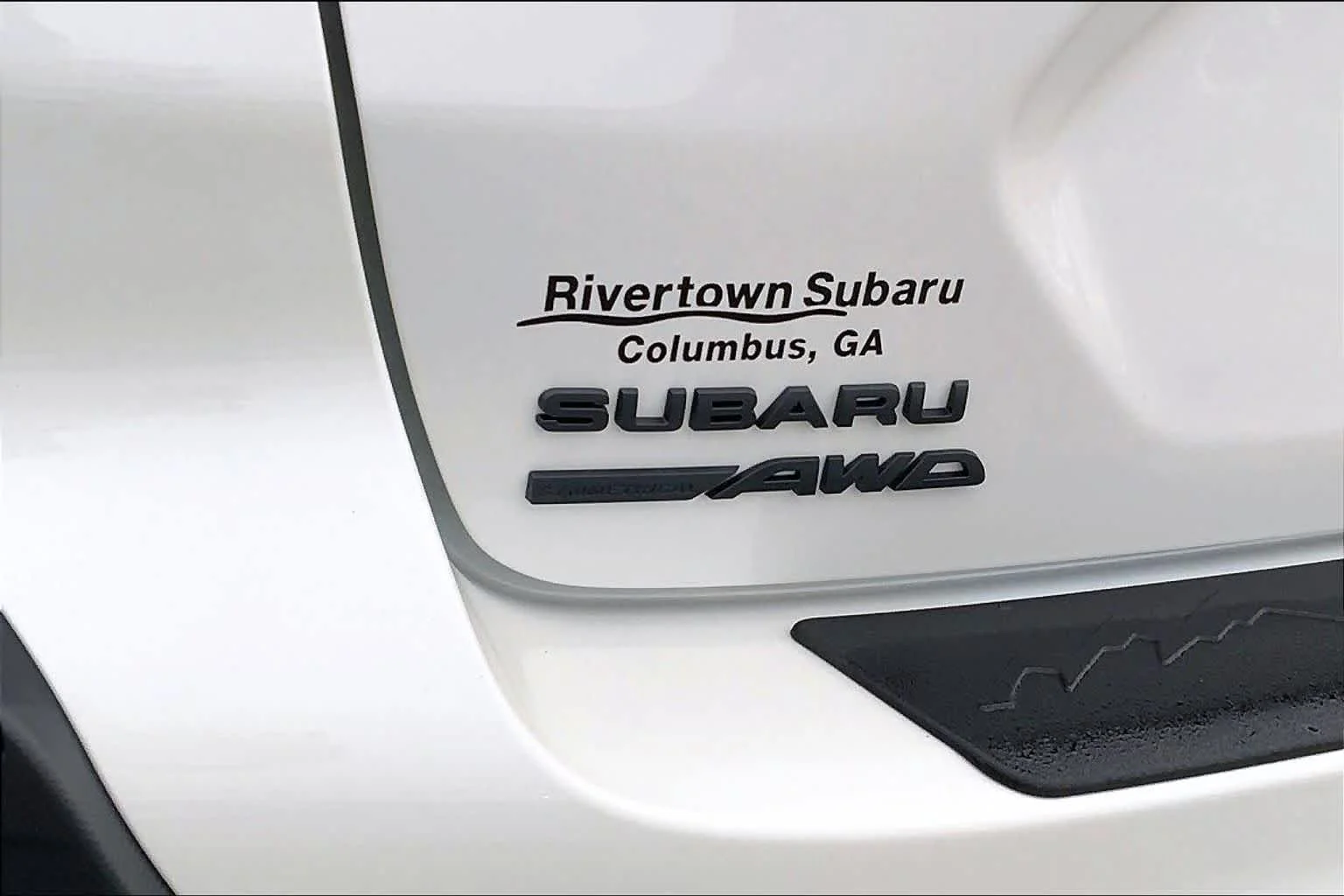 New 2026 CRYSTAL WHITE PEARL Subaru Limited image 15