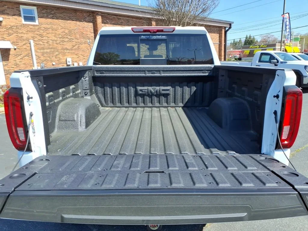 2026 GMC Sierra 1500 AT4 - Photo 19