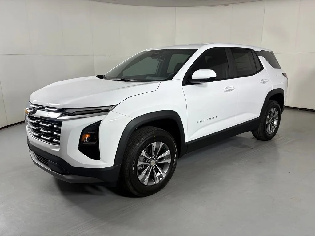 New 2027 Summit White Chevrolet LT image 5