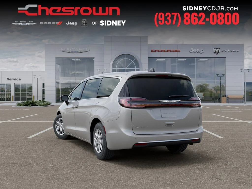 New 2026 Silver Mist Clear-Coat Exterior Paint Chrysler Select image 3