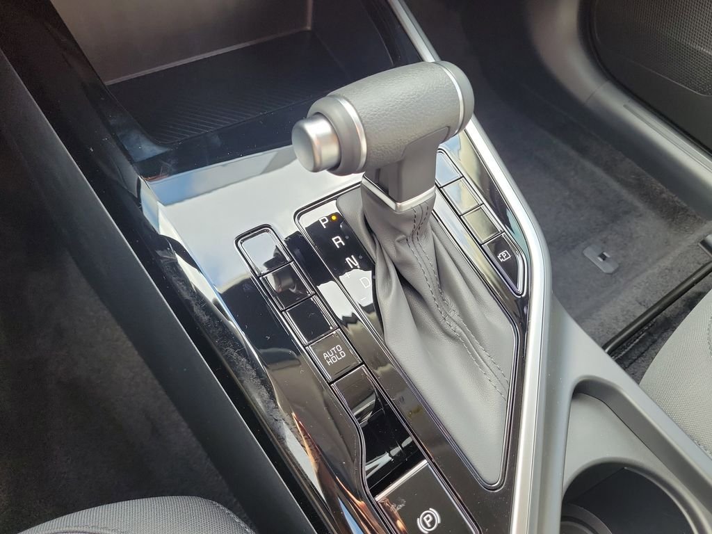 New 2026 Gray Kia LX image 34