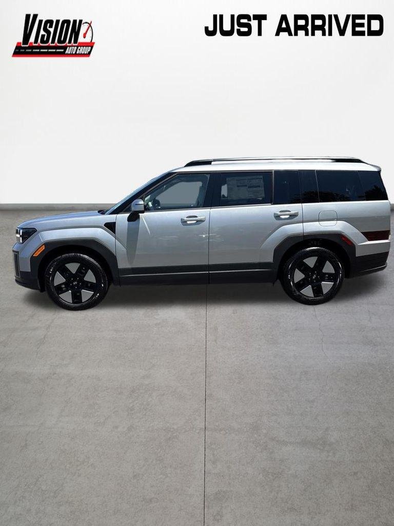 New 2026 Silver Hyundai SEL image 3