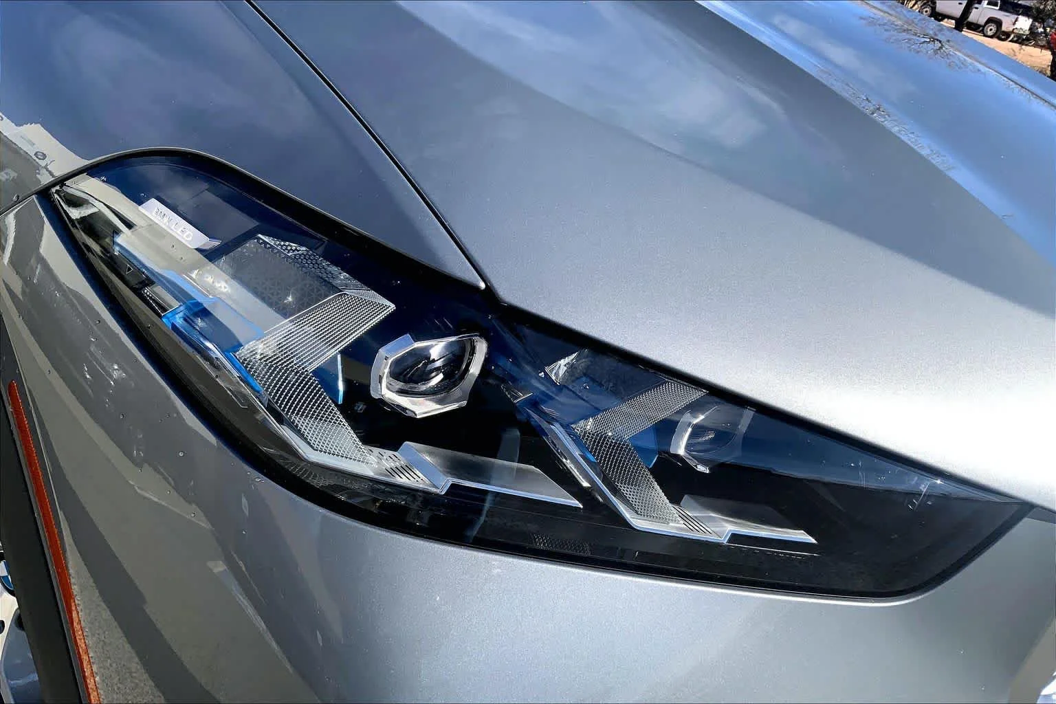New 2026 Skyscraper Grey Metallic BMW xDrive50e image 13