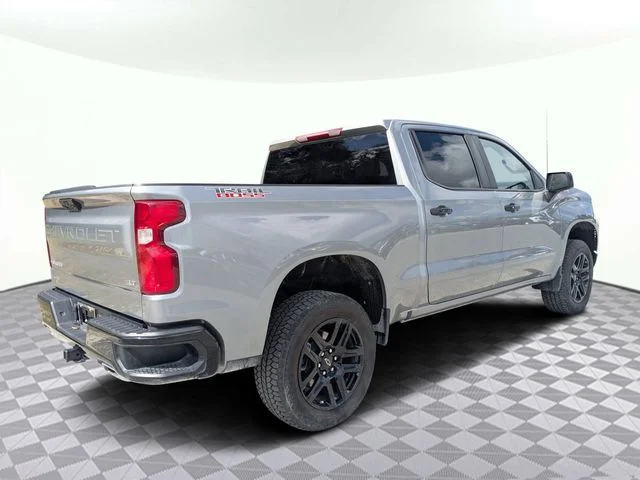 Used 2025 Gray Chevrolet LT Trail Boss image 4