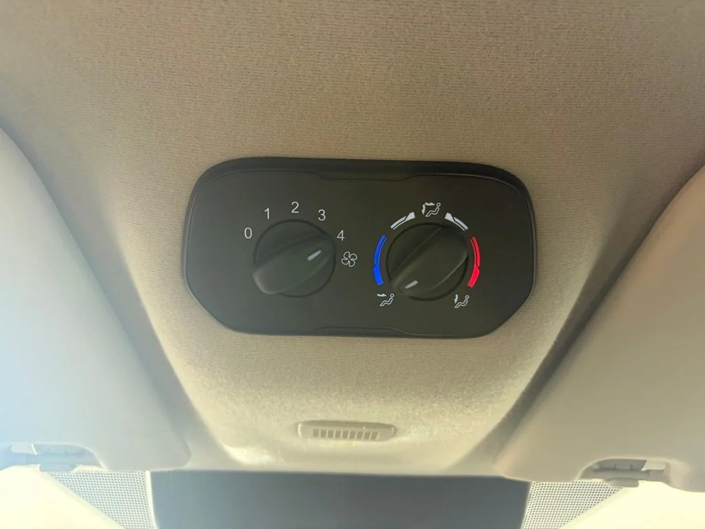 Used 2018 White Ford XLT image 7