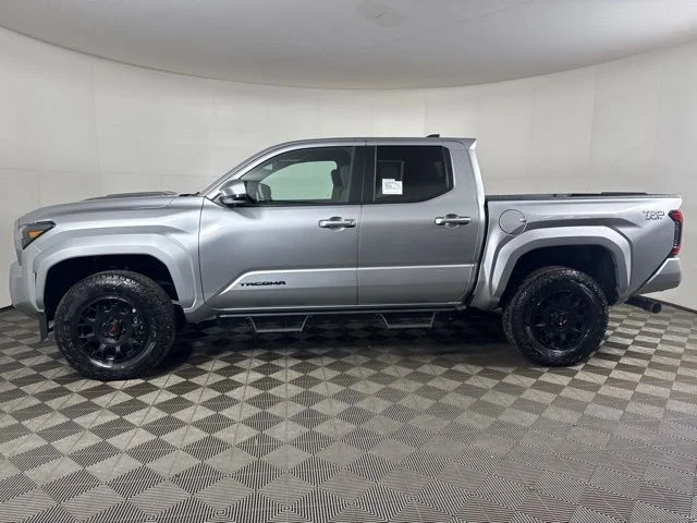 2026 Toyota Tacoma TRD Sport - Photo 7