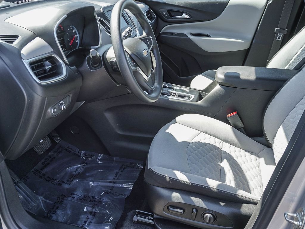 Used 2020 Silver Chevrolet LS image 17