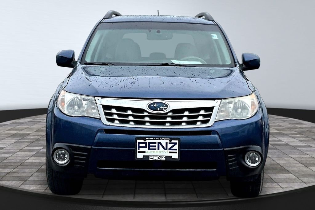 Used 2013 Subaru Forester X Limited with VIN JF2SHAEC0DH423194 for sale in Rochester, Minnesota