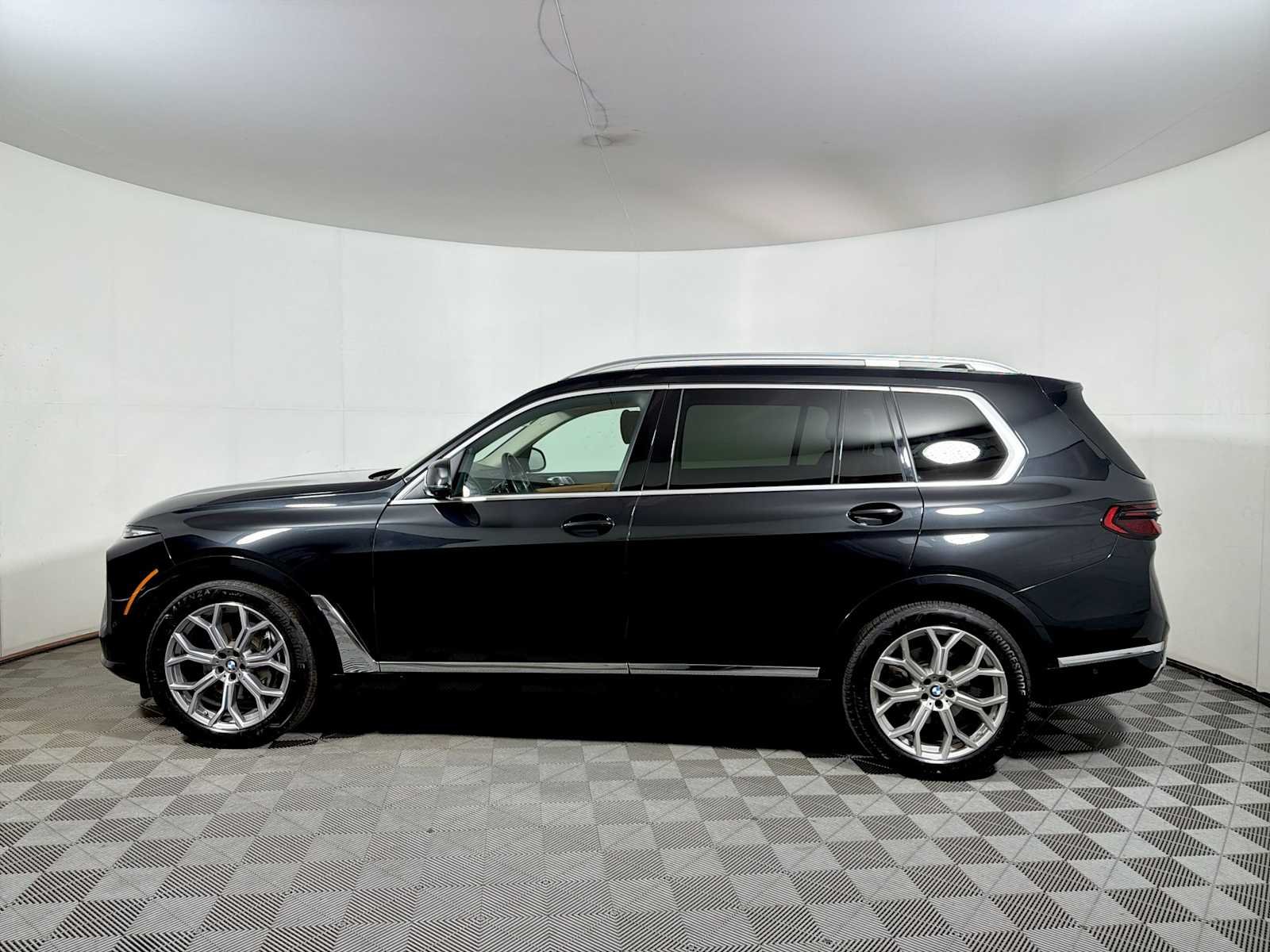 Certified Used 2024 Black Sapphire Metallic BMW xDrive40i image 4