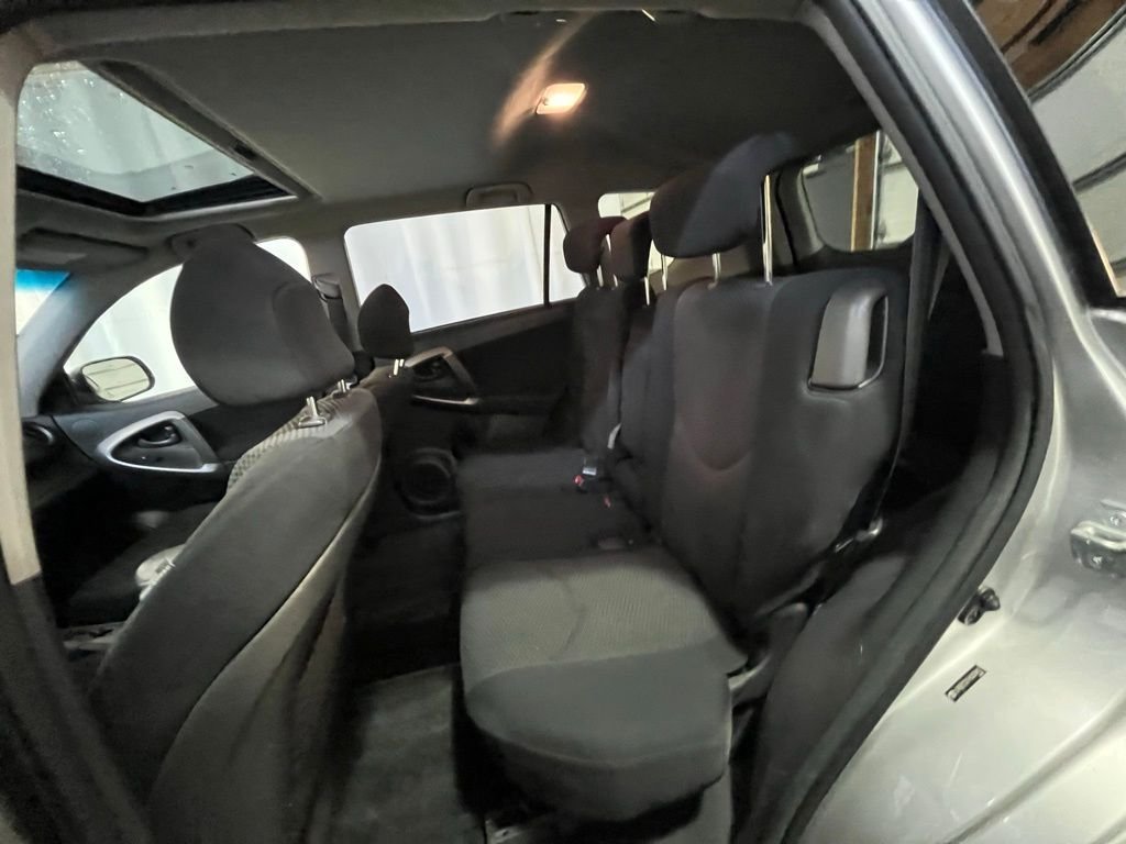 2006 Toyota RAV4 Base - Photo 22