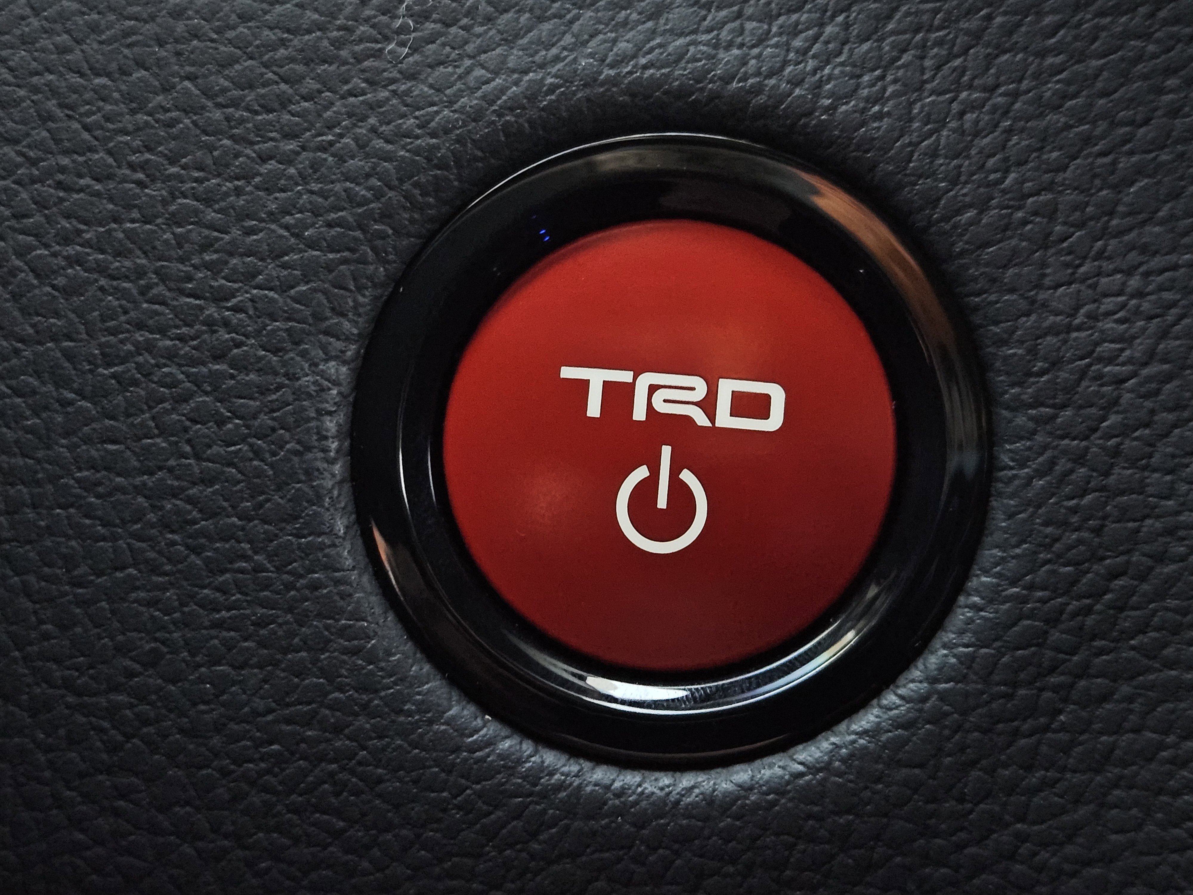 2025 Toyota Sequoia SR5 - Photo 22