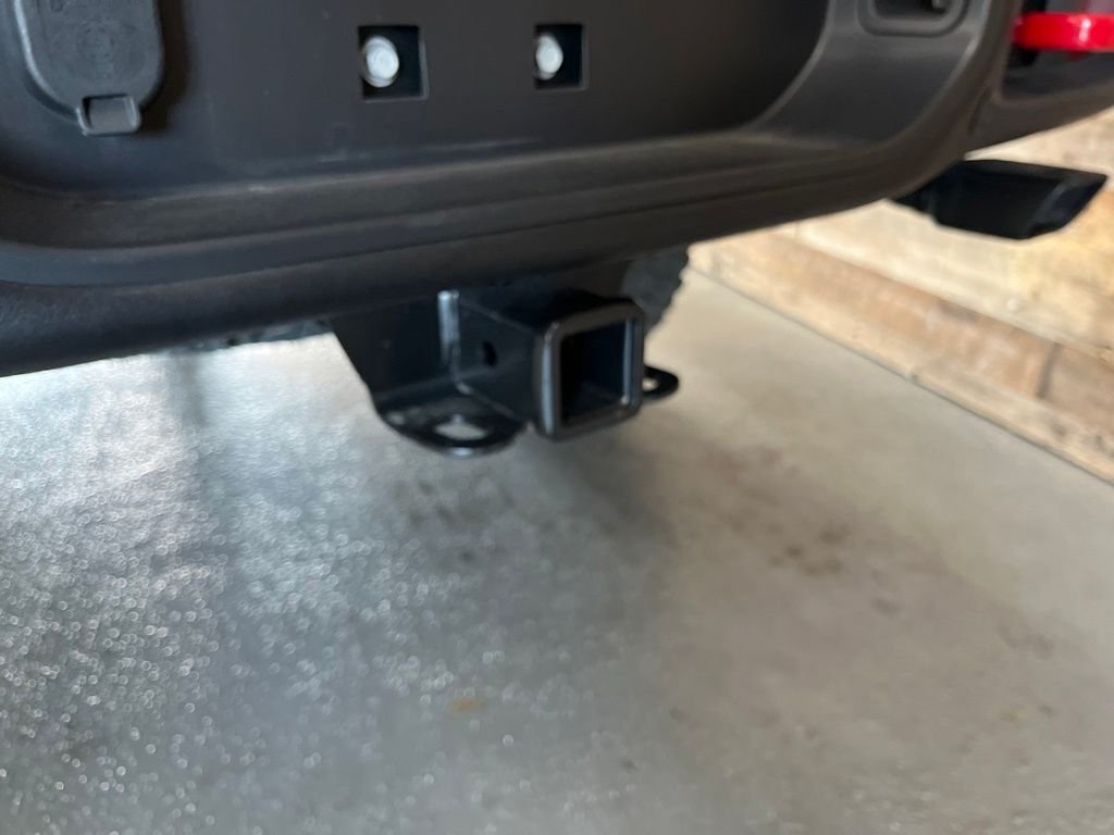 Used 2024 Blue Pearl Jeep Rubicon image 15