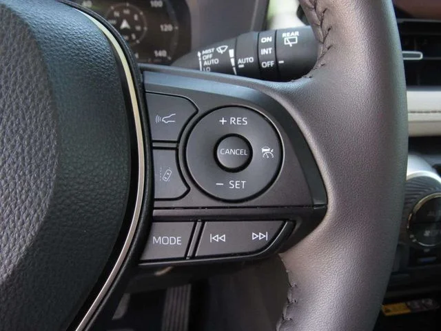 Used 2025 Magnetic Gray Metallic Toyota Limited image 28