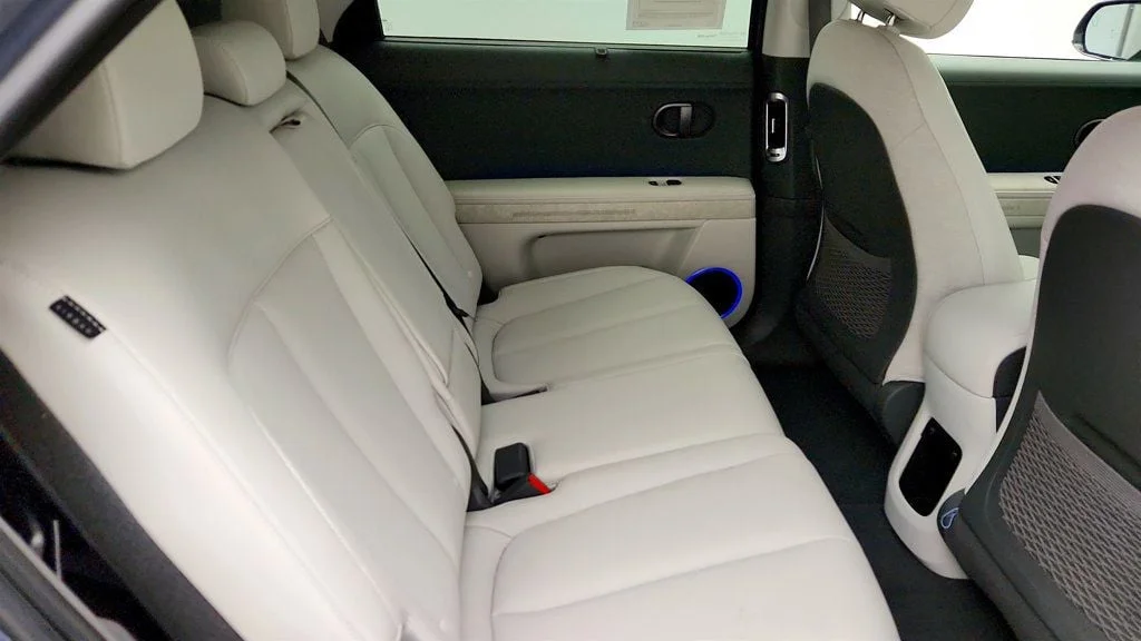 Used 2025 Digital Teal Hyundai Limited AWD image 22