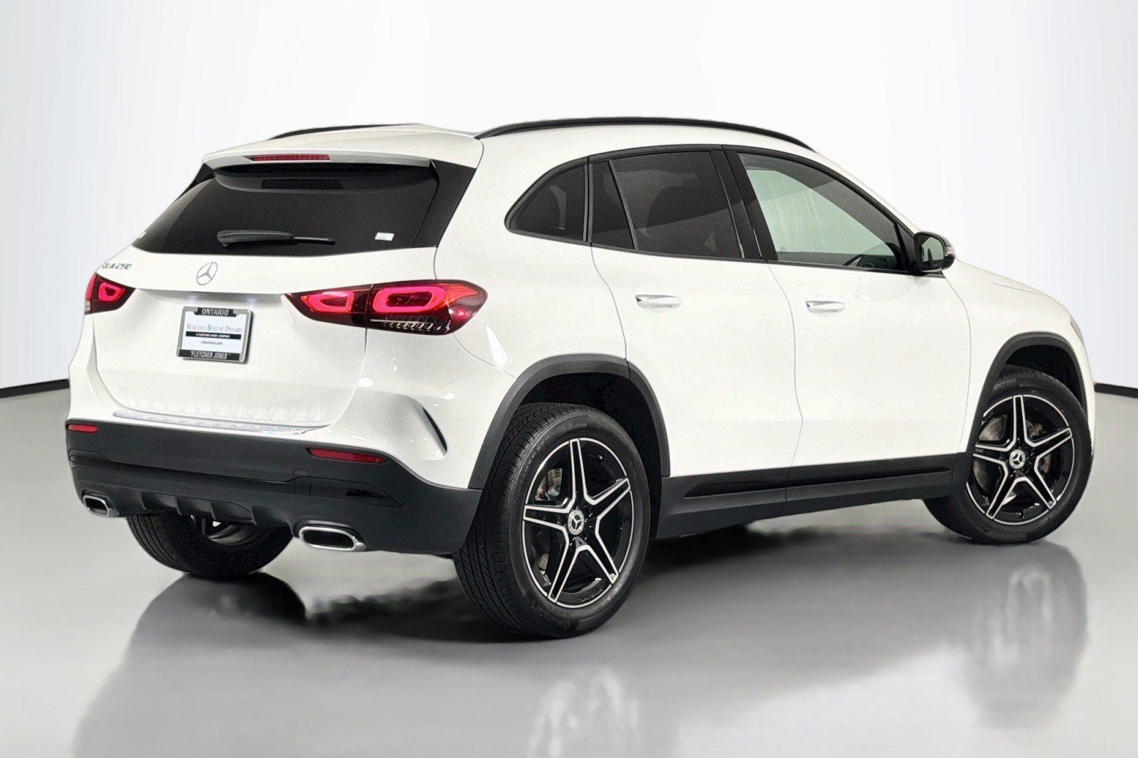 Used 2023 Polar White Mercedes-Benz 250 image 11