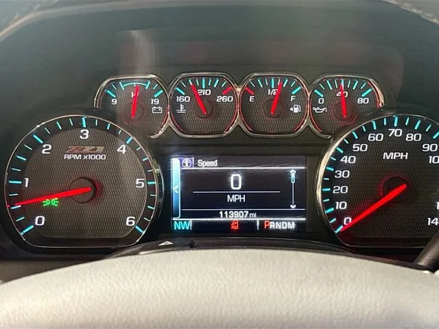 Used 2015 SILVER ICE METALLIC Chevrolet LT image 11