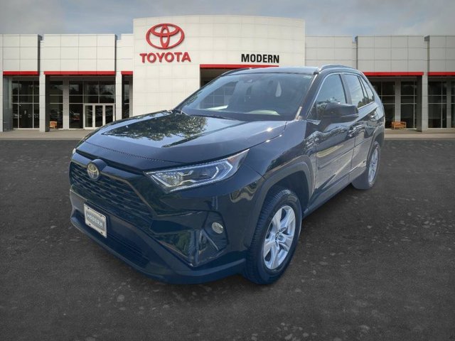2020 Toyota RAV4 Hybrid XLE
