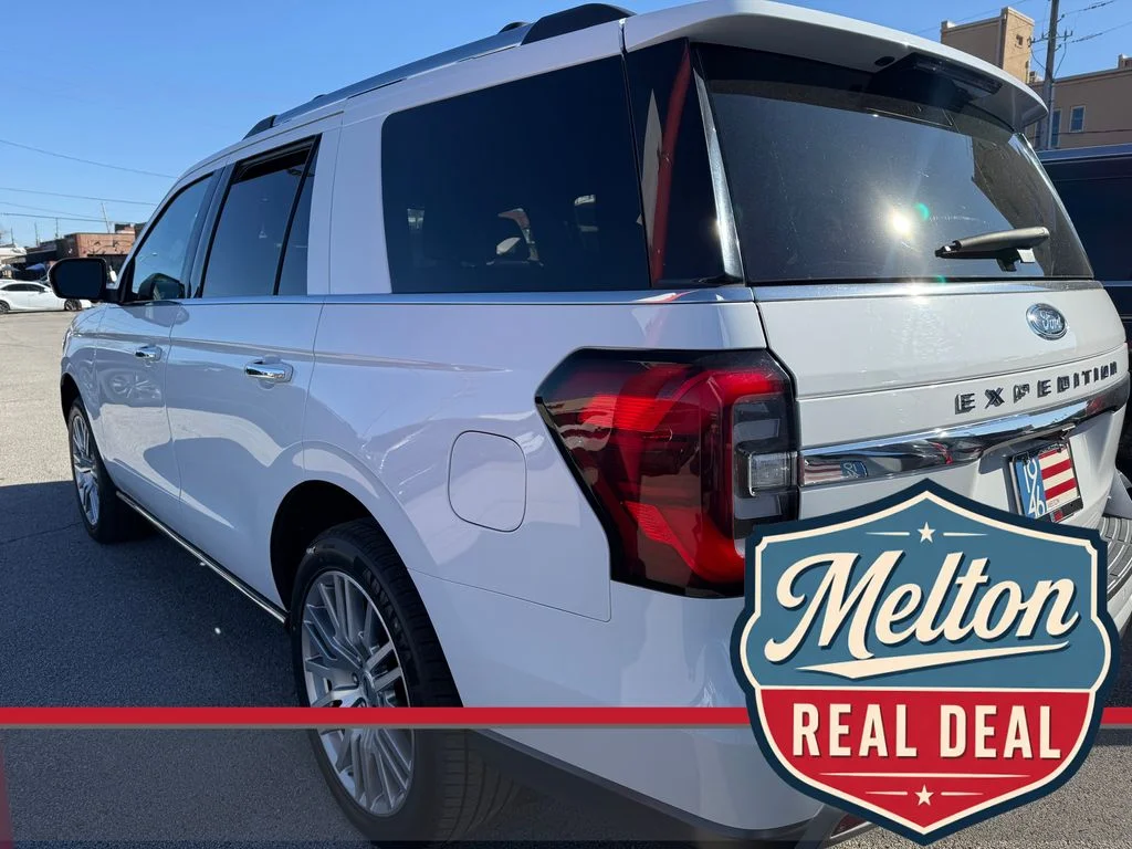 Used 2024 White Ford Limited image 16