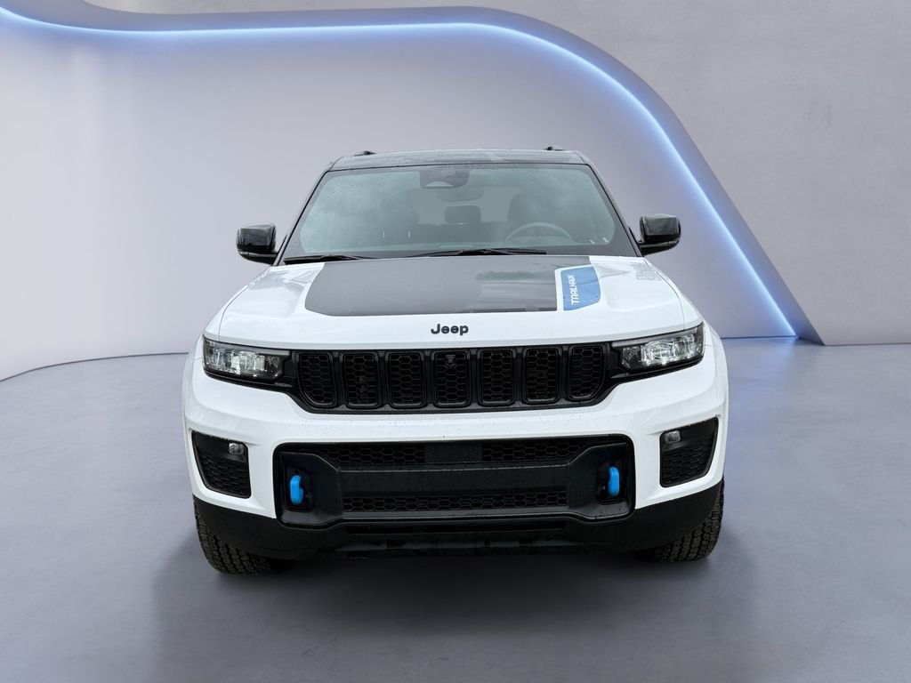 Used 2022 White Jeep Trailhawk 4xe image 9