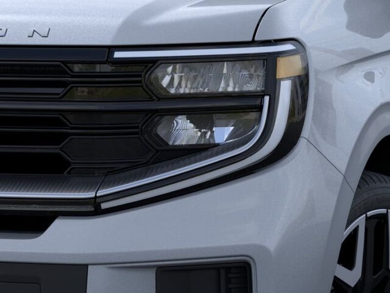 New 2026 Glacier Gray Metallic Tri-Coat Ford Platinum® image 20