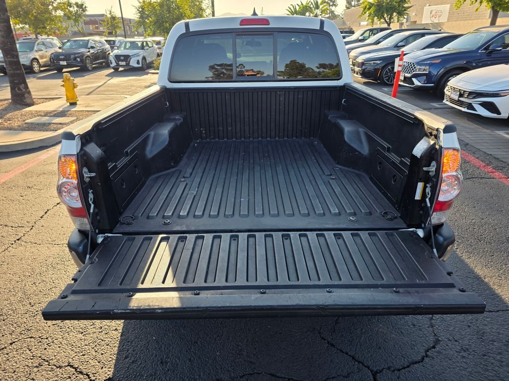 2015 Toyota Tacoma PreRunner - Photo 12