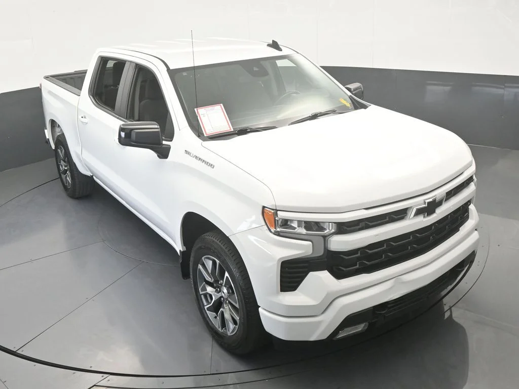 Used 2023 Summit White Chevrolet RST image 54