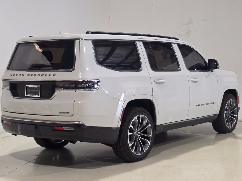 Used 2023 White Jeep Series III image 5