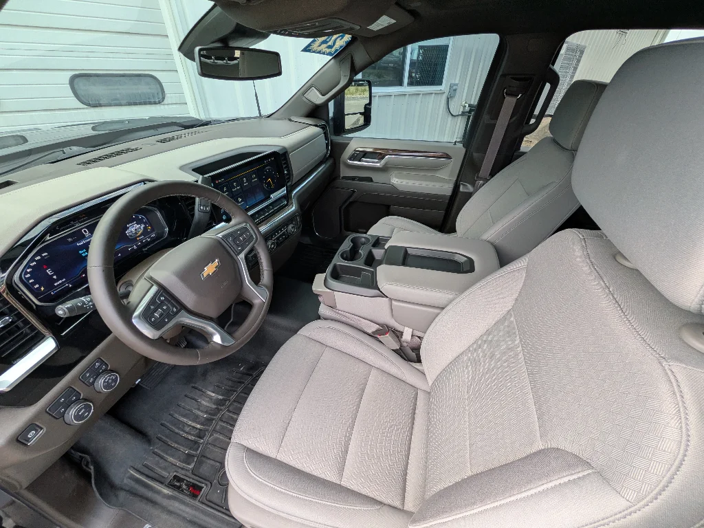Used 2024 Dark Ash Metallic Chevrolet LT image 9