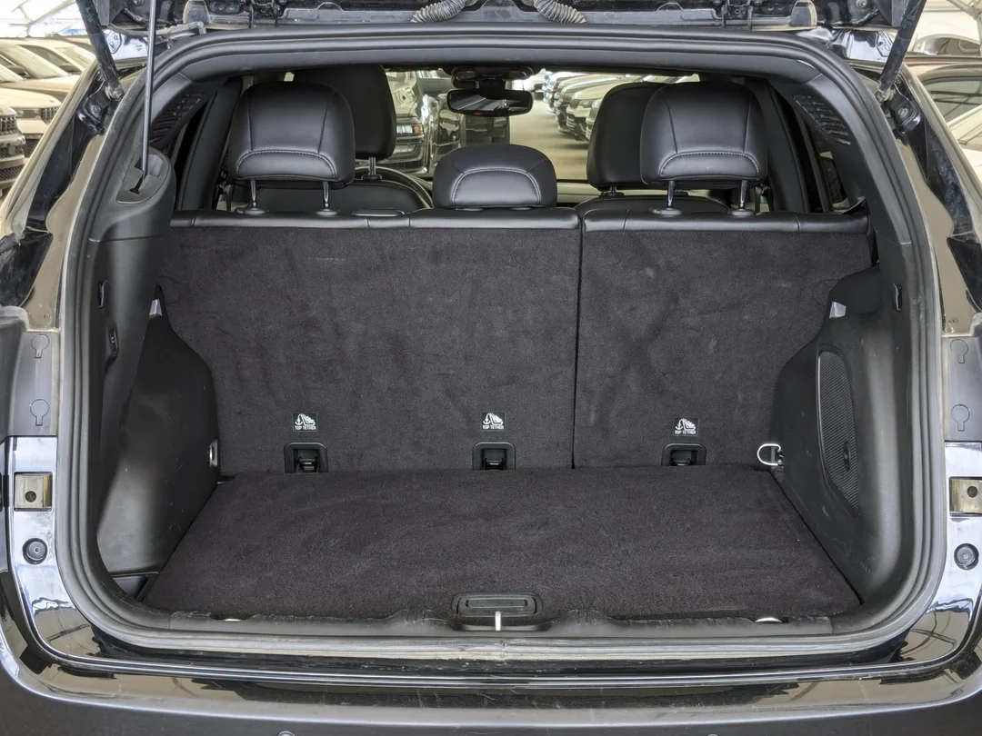 Certified Used 2024 Black Jeep Trailhawk - - 4x4 - Sun & Sound Group - Dual Pane Sunroof - Leather - NAV & More! image 31