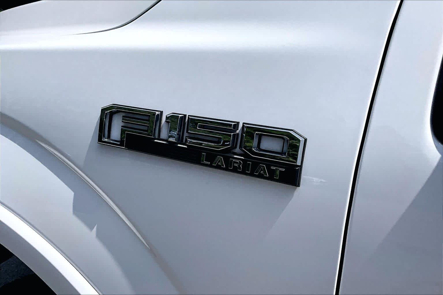 Used 2018 Oxford White Ford LARIAT image 10