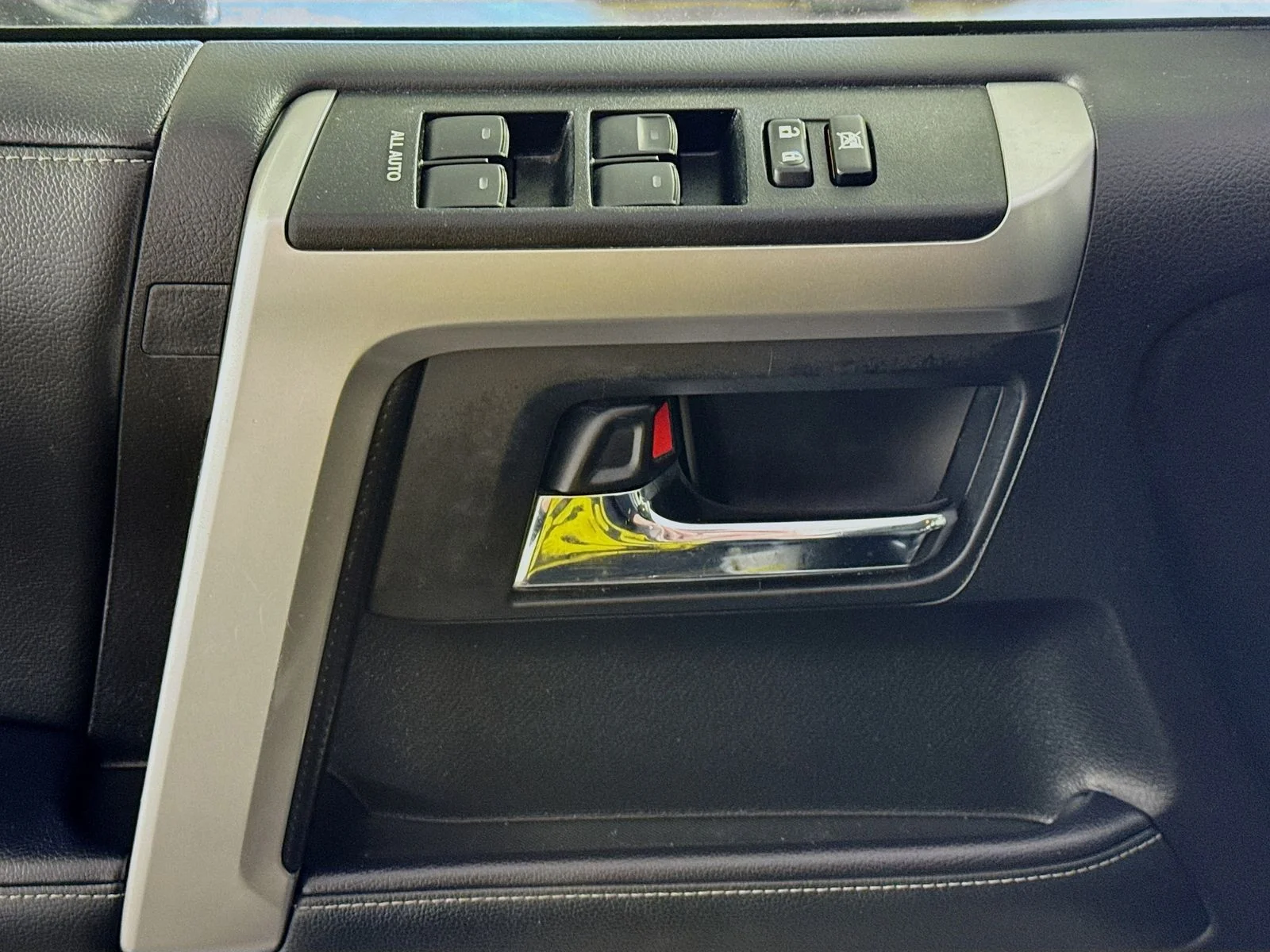 2024 Toyota 4Runner SR5 Premium - Photo 17