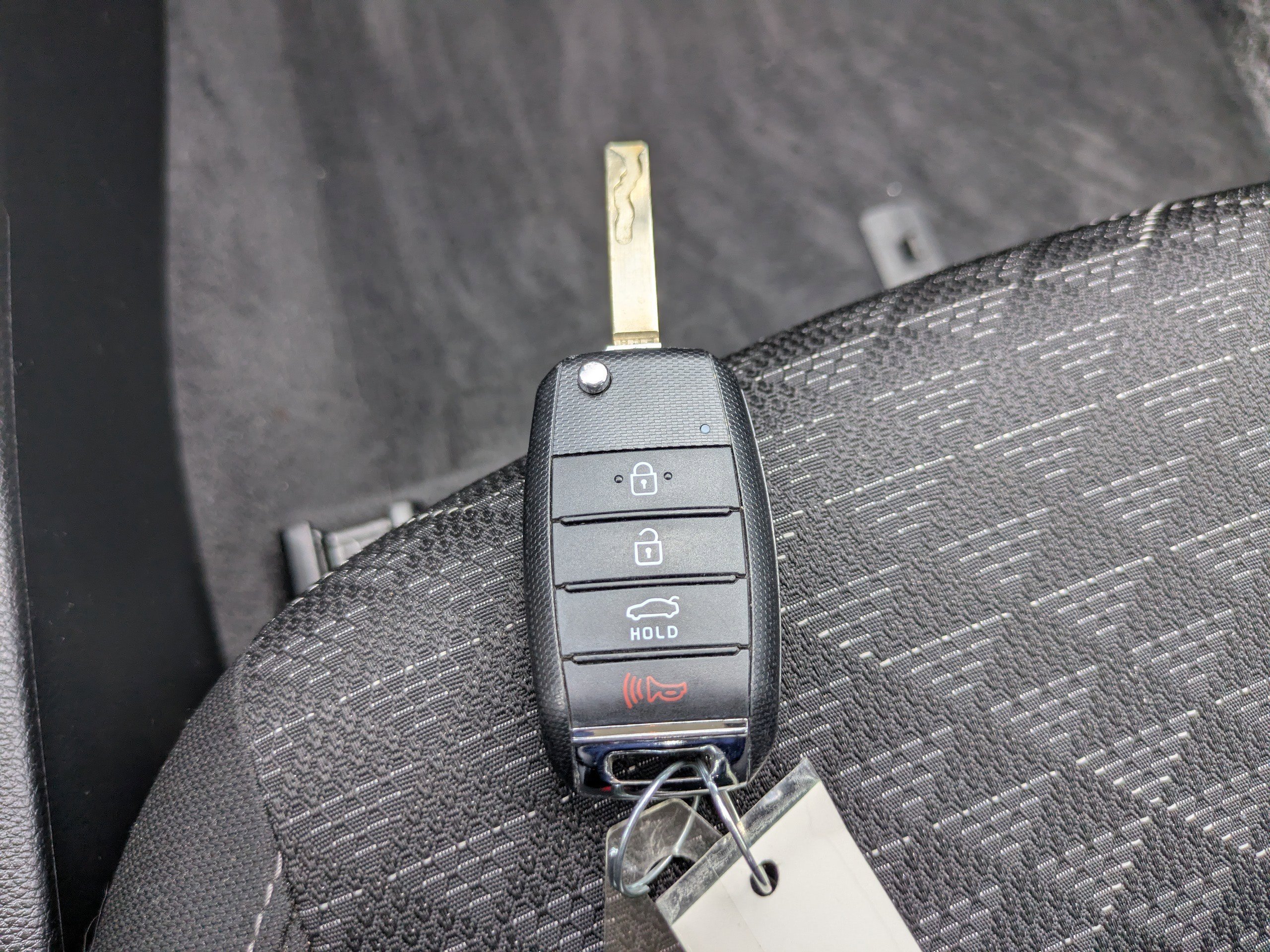 Certified Used 2021 Silky Silver Kia S image 35