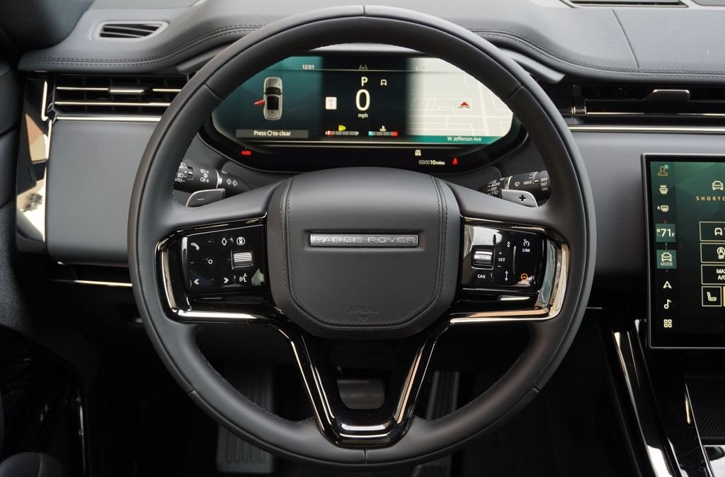 Used 2026 Gray Land Rover Dynamic SE image 17