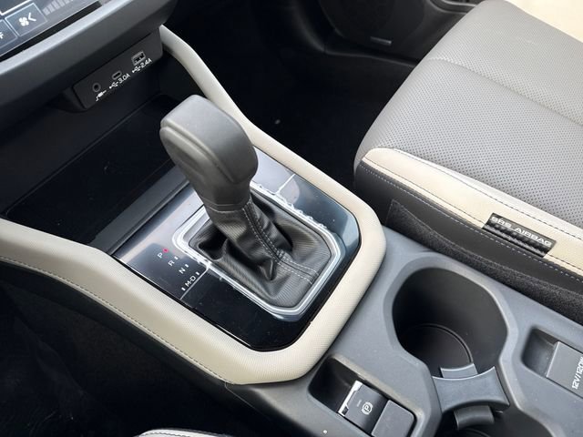 2025 Subaru Forester Limited - Photo 29