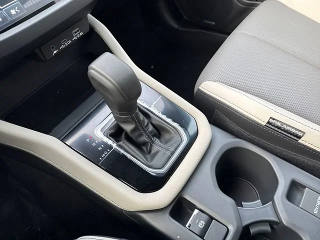 2025 Subaru Forester Limited - Photo 29