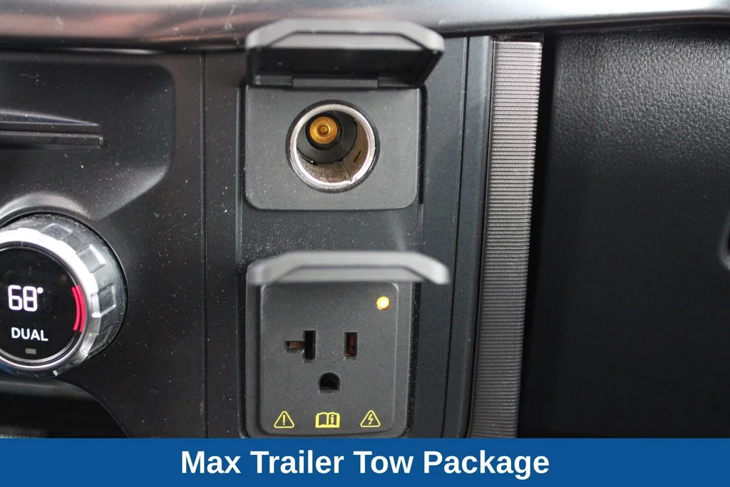 Used 2021 Silver Ford Platinum image 20