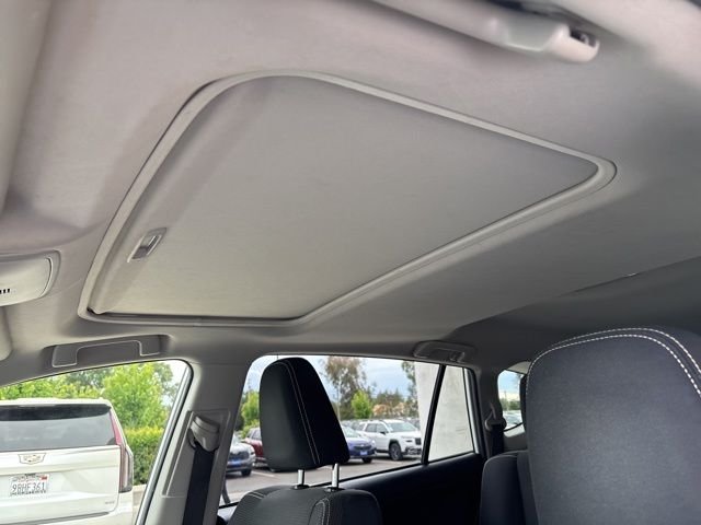 Used 2017 White Toyota XLE image 22
