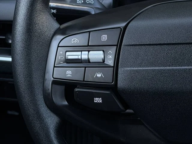 Used 2025 Aurora Black Kia LXS image 13