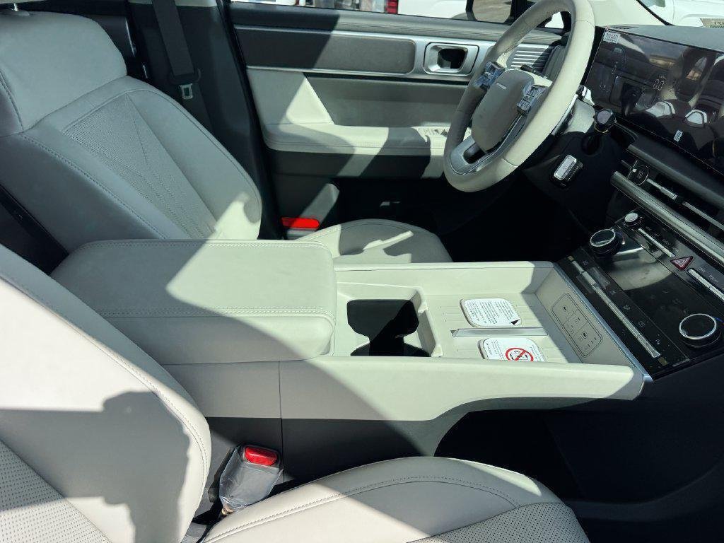 New 2026 Gray Hyundai SEL image 10