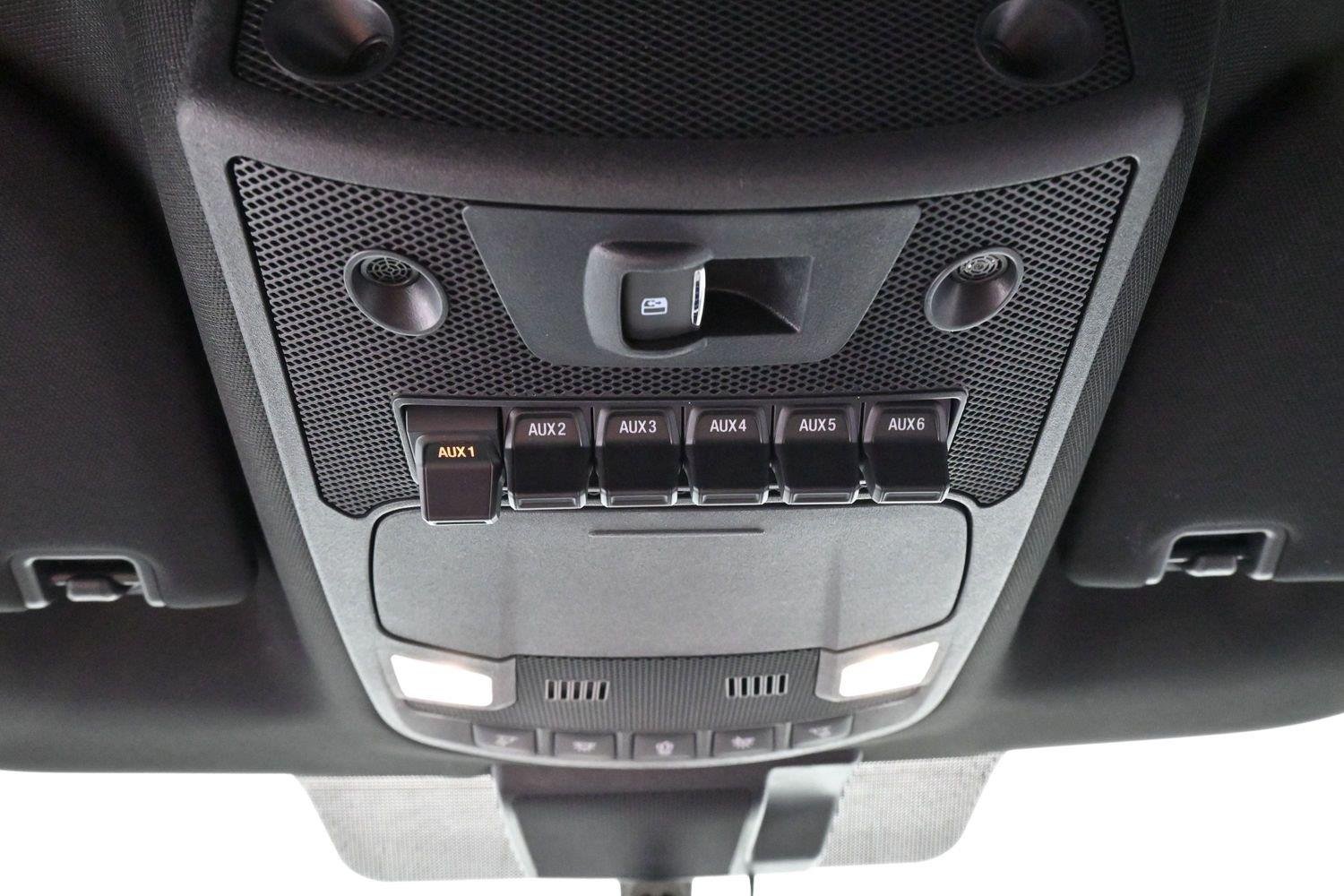 Used 2022 Star White Metallic Tri-Coat Ford LARIAT image 27