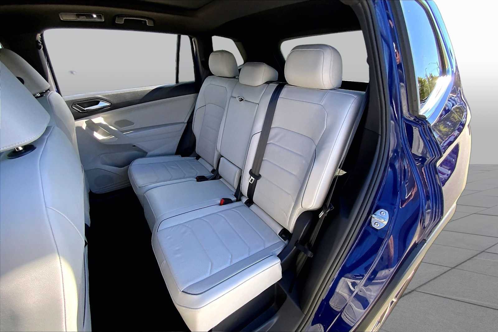 Used 2024 Atlantic Blue Metallic Volkswagen SEL R-Line image 19